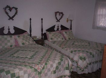 Canyon Country Hotel 2*